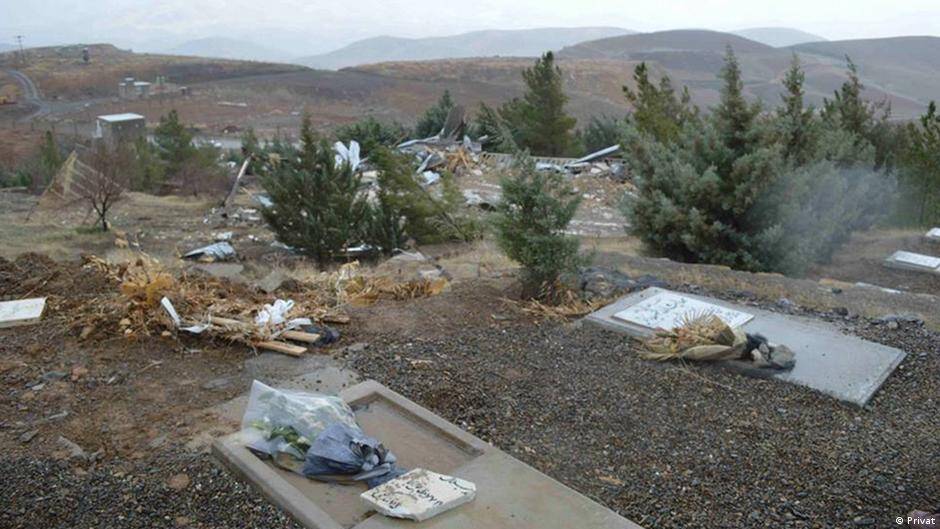 Iran: Pressure on persecuted Baha'i community intensifies