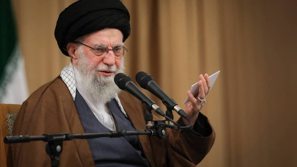 Defiant Khamenei insists &lsquo;won&rsquo;t back down&rsquo; in face of Iran protests
