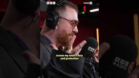 'All mums want a song written about them!&rsquo; 🤣🫶 - BBC