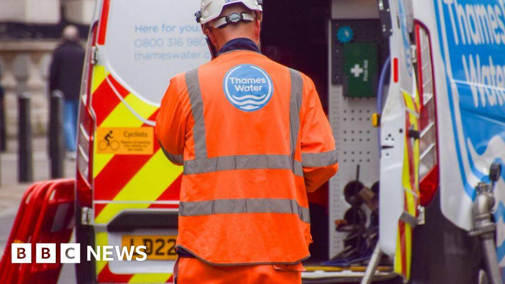 Thames Water lenders offer 'golden share' to head off nationalisation