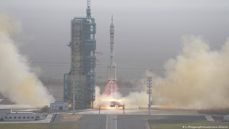 China sends replacement transport to Tiangong space station