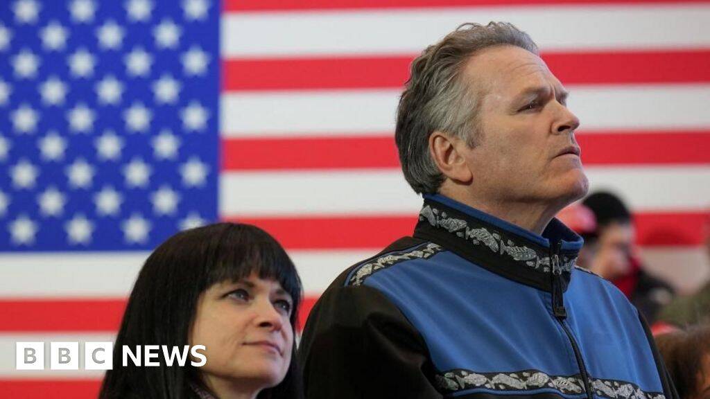 Alaska governor orders probe into Democratic campaign's alleged links to same-name candidate