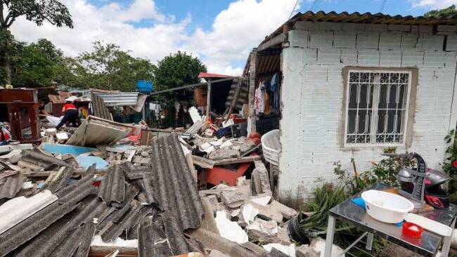 Three killed as 5.5-magnitude quake hits Bangladesh