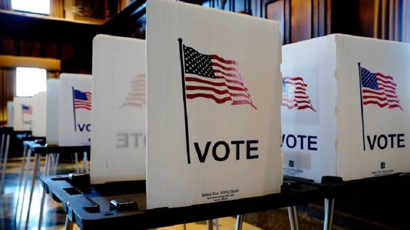 Poll puts Democrats 8 points ahead among registered voters