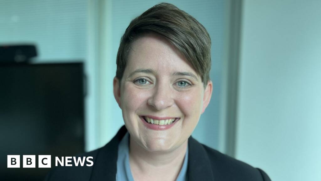 MPs reject call for under-16s social media ban, backing more flexible powers