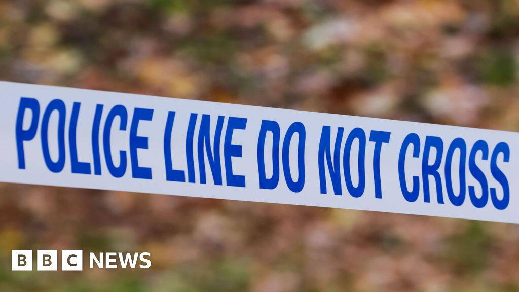 Two men die trying to save children in sea