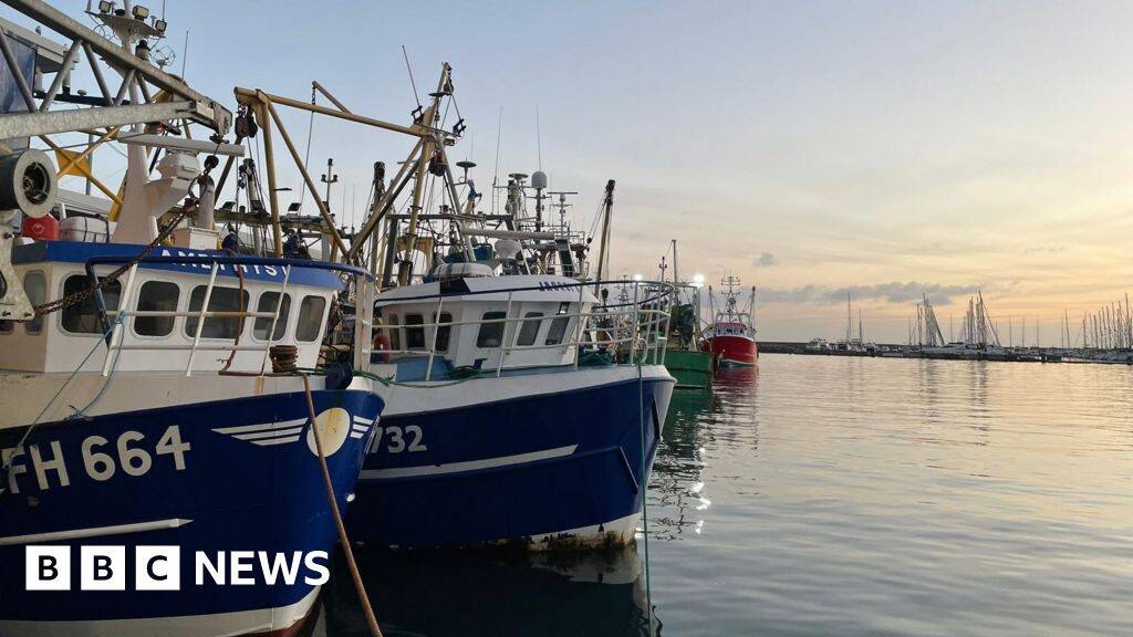 'Extreme' marine heatwave expected for parts of UK