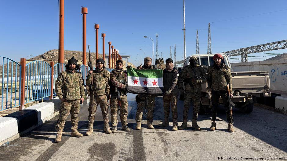 Kurds vs Syrian government troops: What you need to know