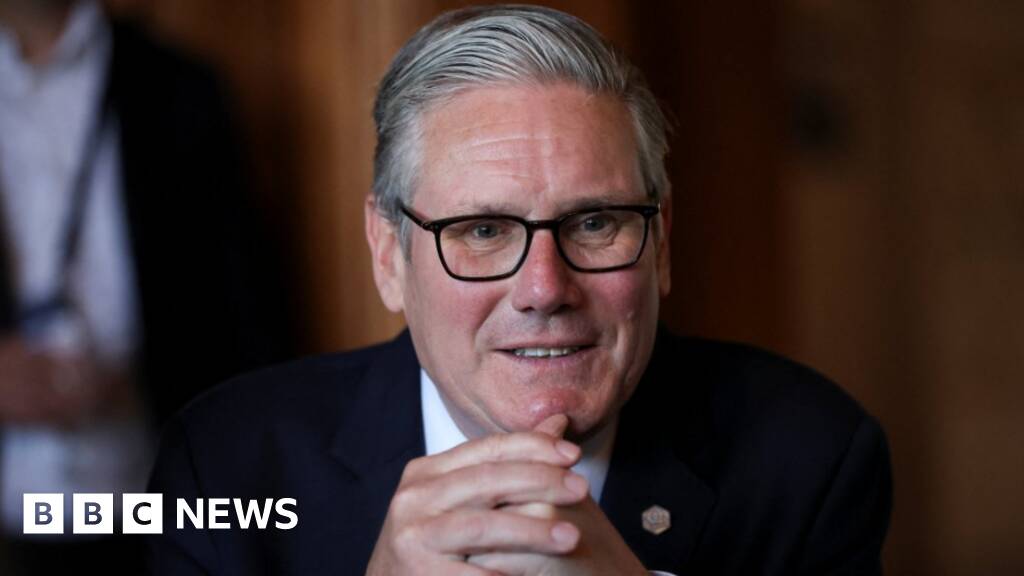 Starmer remains defiant as leadership challenge inches closer