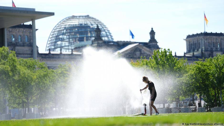 Germany news: Third summer heat wave looms