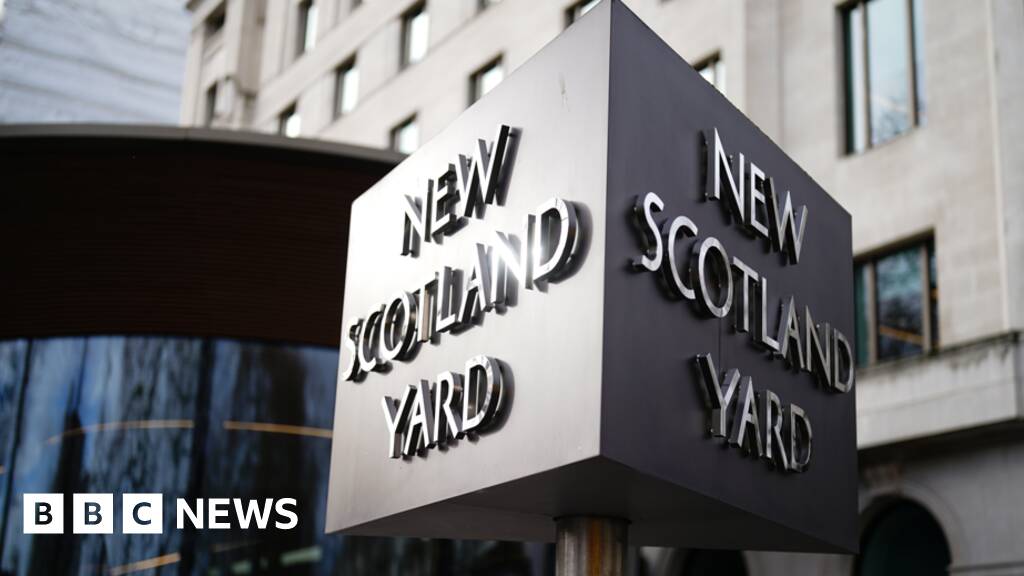 Man charged as three Jewish people assaulted