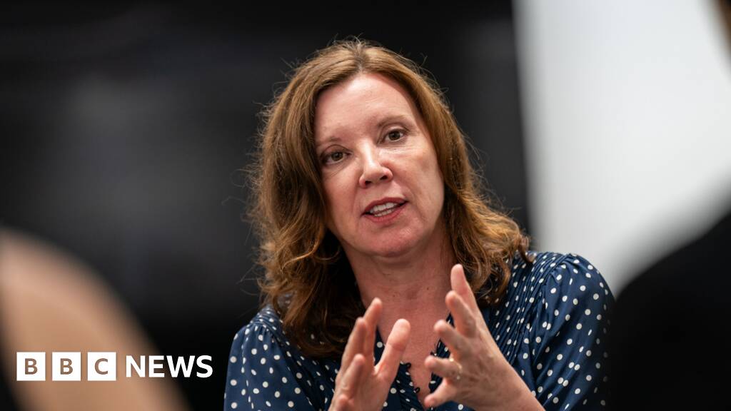 Prevent not helping children fixated with violence, children's commissioner says