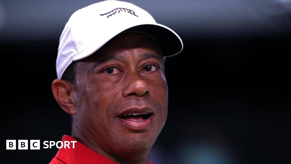 Woods involved in Florida car crash