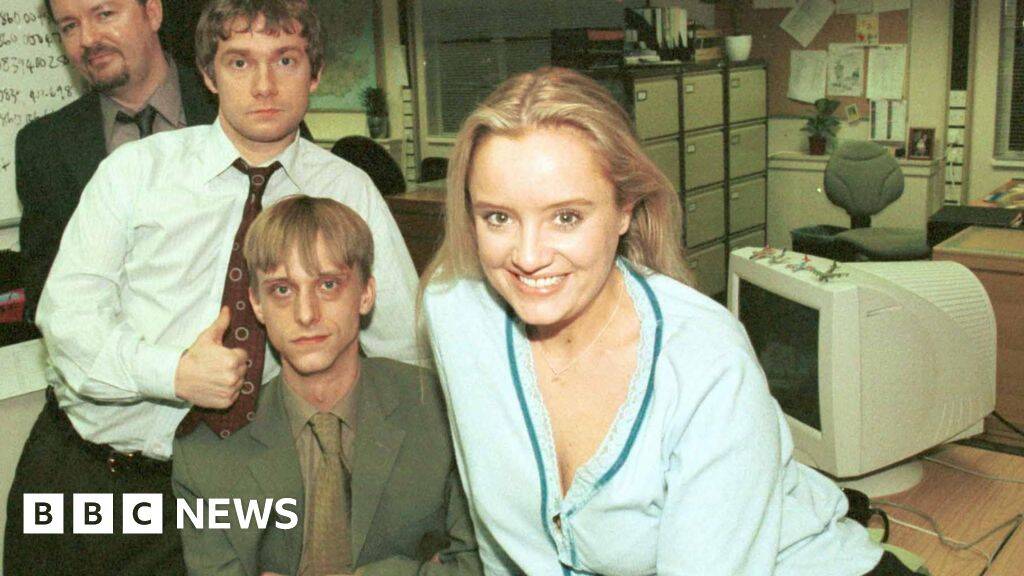 The Office actress Lucy Davis says she has 'incurable' cancer