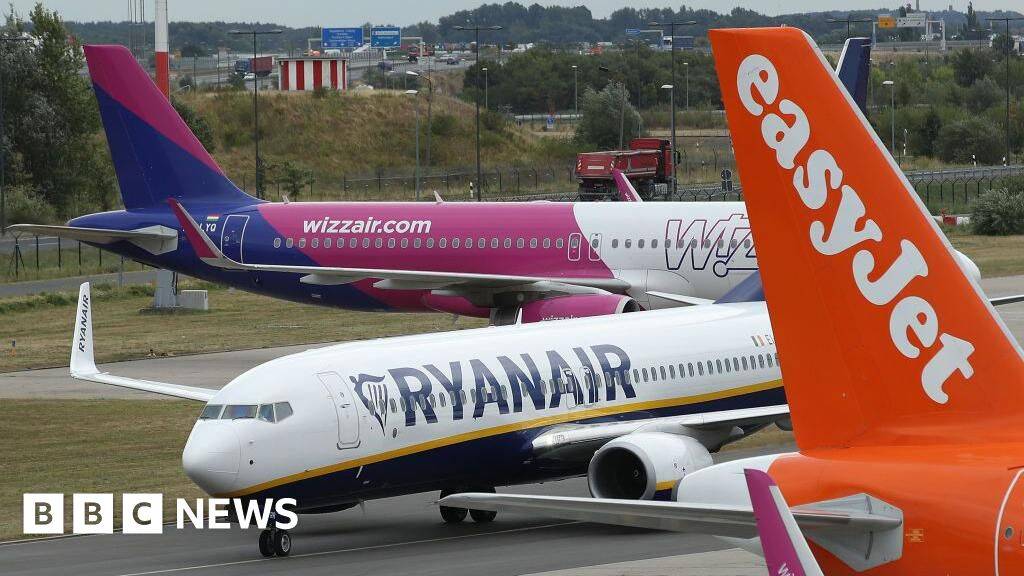 Portable charger problems on flights 'on the rise', watchdog warns