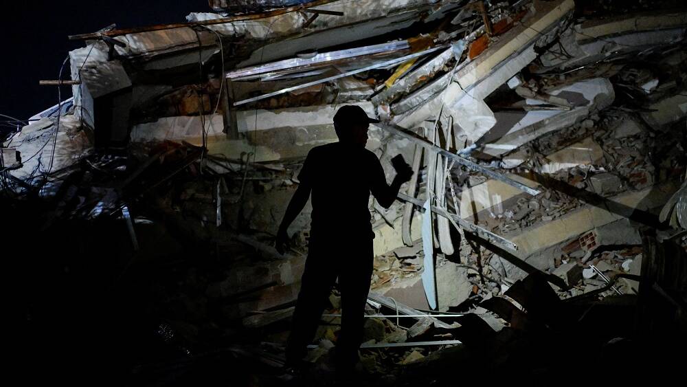 Spain offers support, emergency aid to Venezuela after earthquakes
