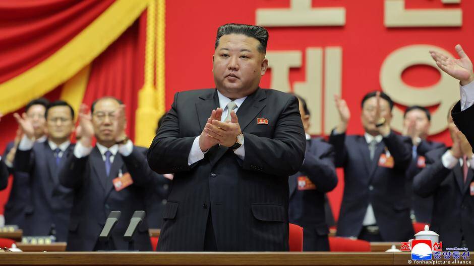 North Korea: Ruling party reelects Kim as general secretary