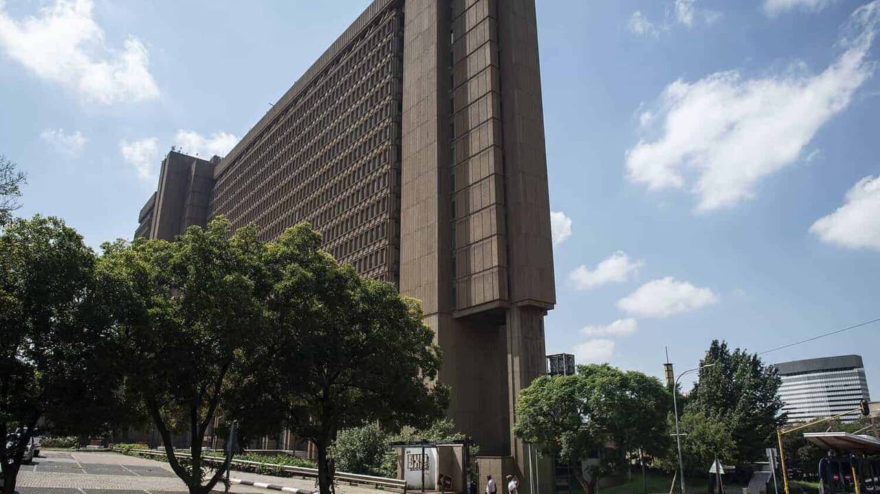 Unlawful entry? Zille&rsquo;s Johannesburg Metro Centre raid questioned [VIDEO]