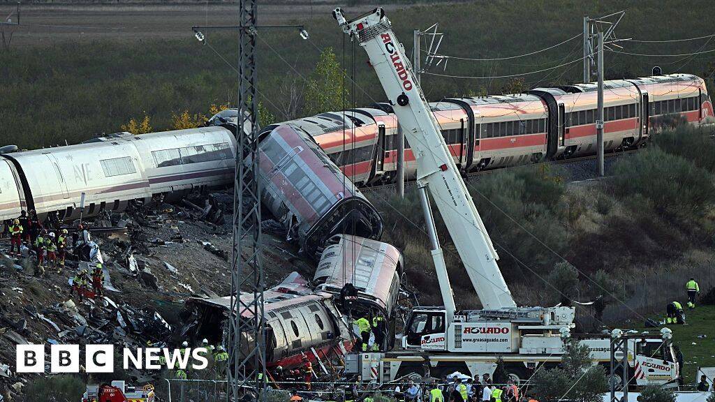 Spain begins three days of mourning after train crash kills dozens