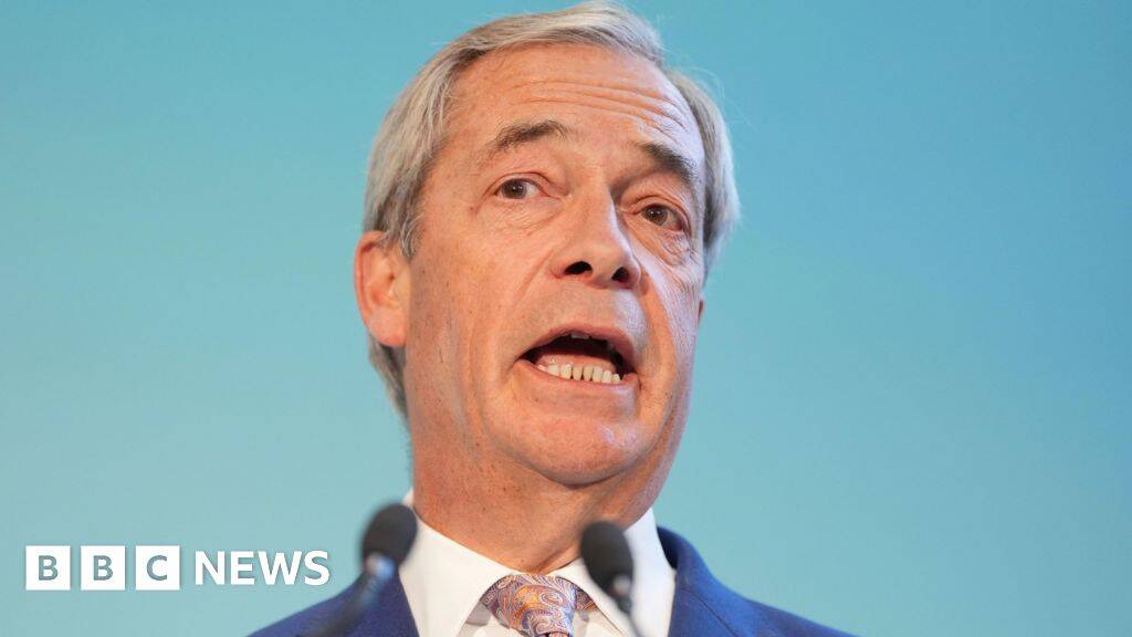 Starmer labels Farage 'spineless' over handling of racism claims