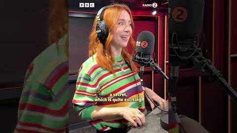 Our new Radio 2 Drivetime presenter, Angela Scanlon! 🧡 - BBC