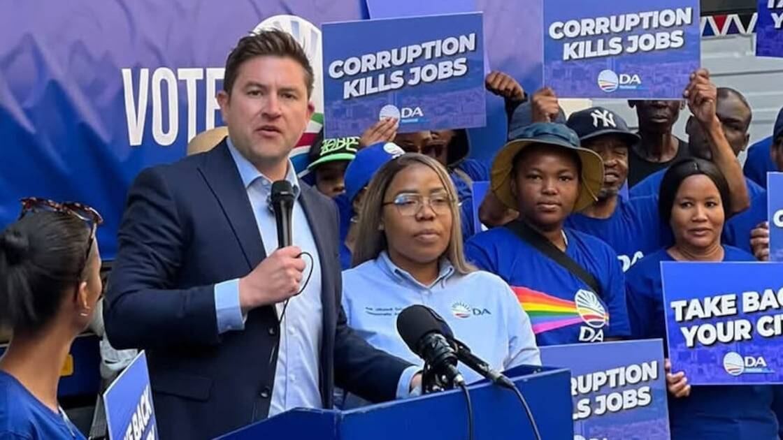 Brink urges audit of Tshwane water contracts over 'irregularities'