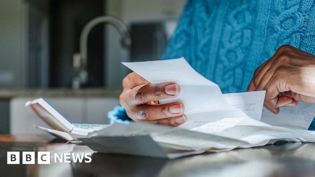 Welfare cuts: What's been happening with Pip and universal credit?