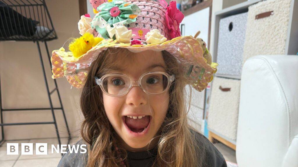 One-off gene therapy gives girl, 6, her sight back
