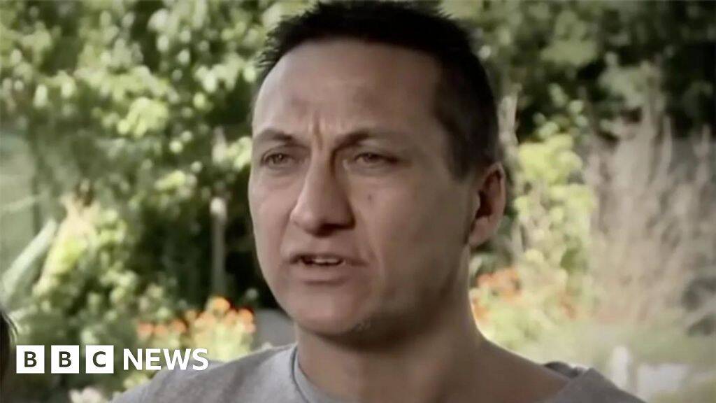 Fugitive Dezi Freeman shot dead by Australian police after months on the run, reports say