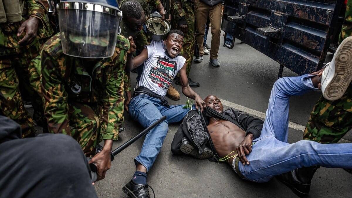 Kenya police turn out in force on protest anniversary