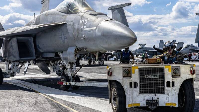 Trump's national security team pushes war on Iran in Congress