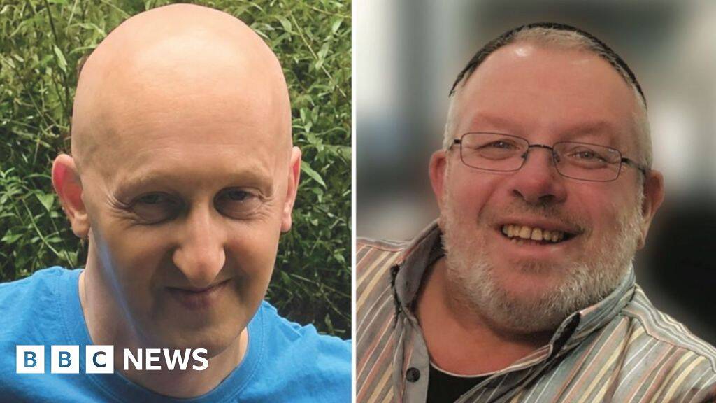 Hundreds remember synagogue attack victims
