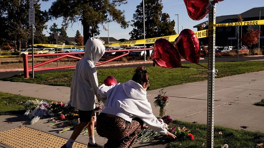 Police seek answers after children fatally shot at Oregon school