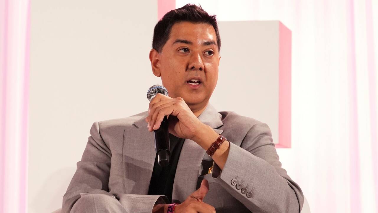 US judge blocks detention of British free speech campaigner amid 'censorship' row