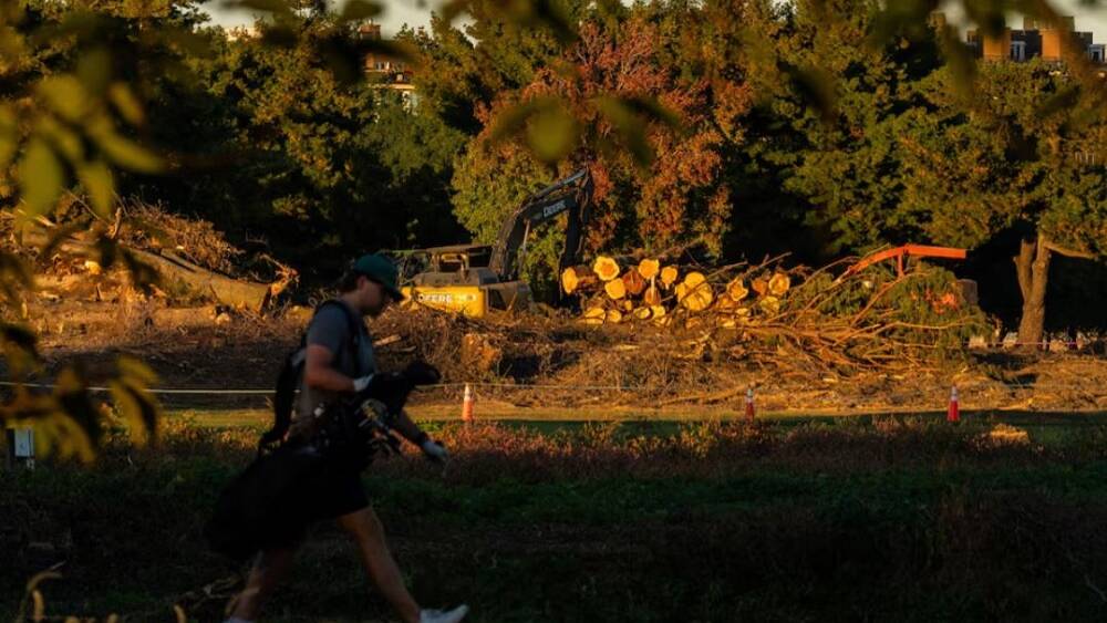 Judge extends block on Trump plans to renovate Washington golf course