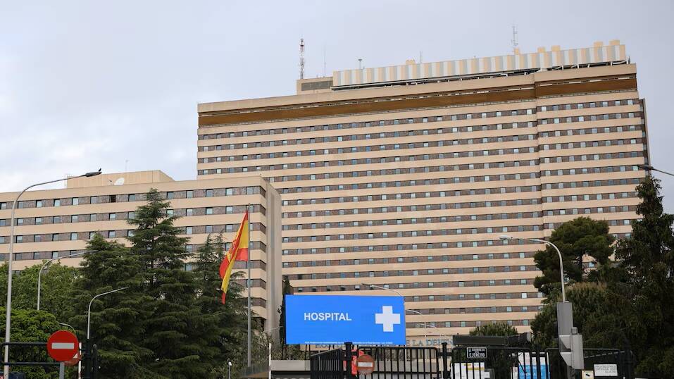 How Spain plans to evacuate passengers from the hantavirus-hit ship