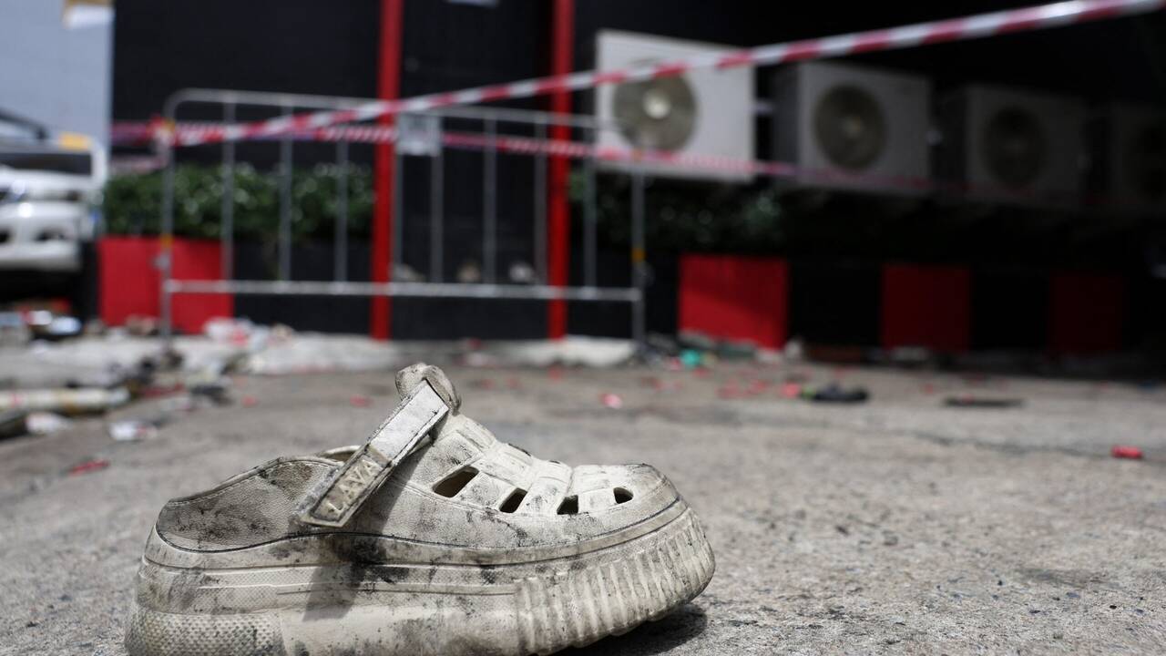 Thailand probes Bangkok bar fire that killed 28