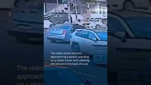 Moment U.S. journalist appears to be kidnapped