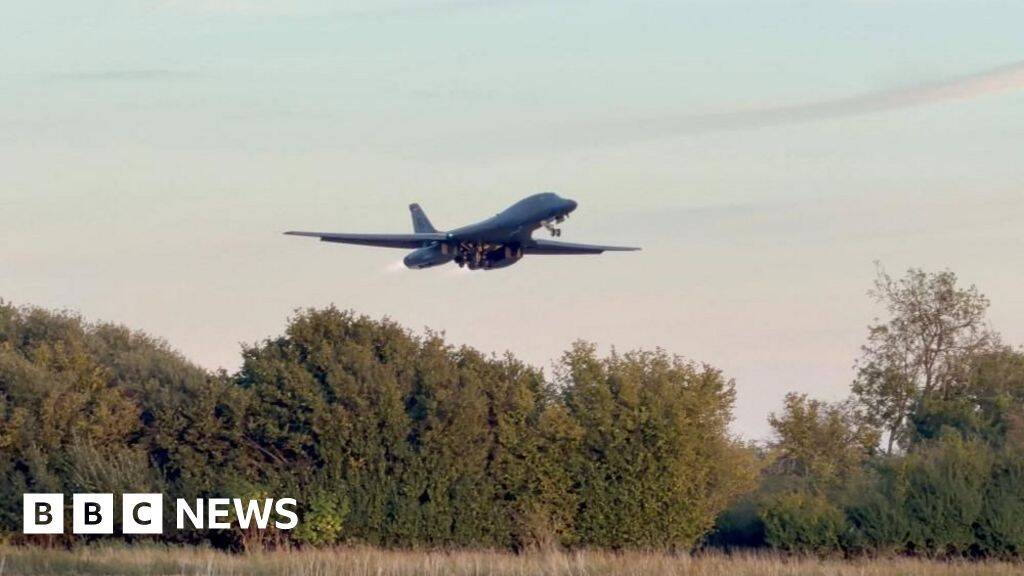 What prompted the US bombers to leave RAF Fairford?