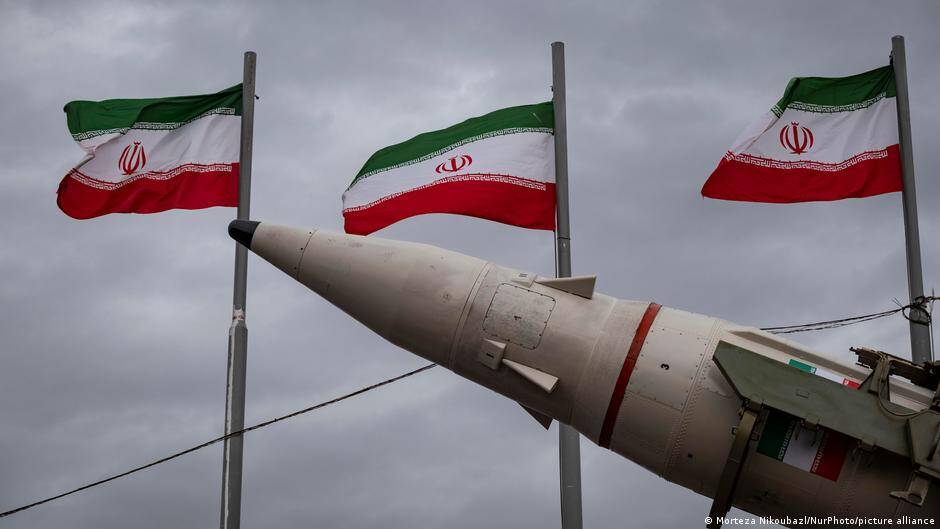 How well armed is Iran &mdash; and can it replenish missiles?