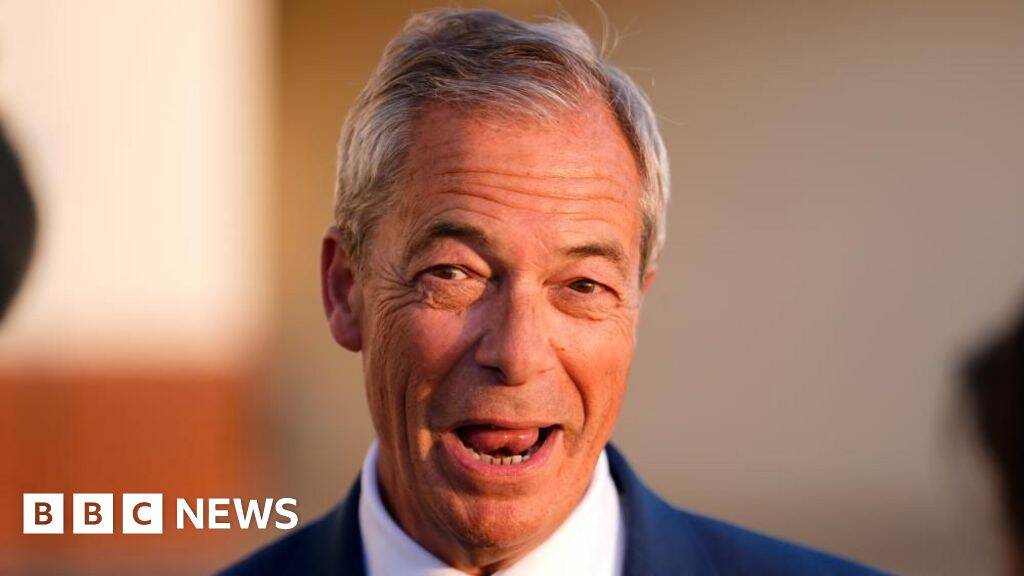 Farage says &pound;5m gift a reward for Brexit campaigning