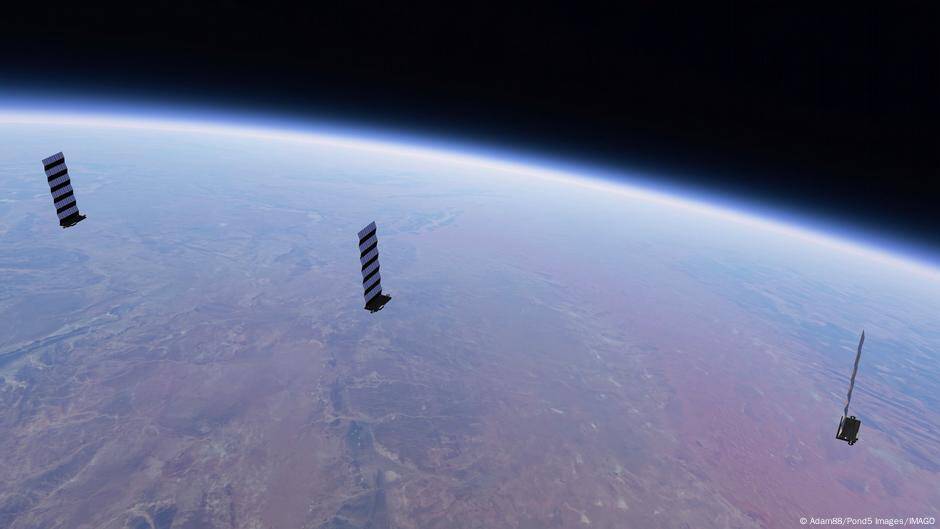 How reliant is Ukraine on Starlink systems?