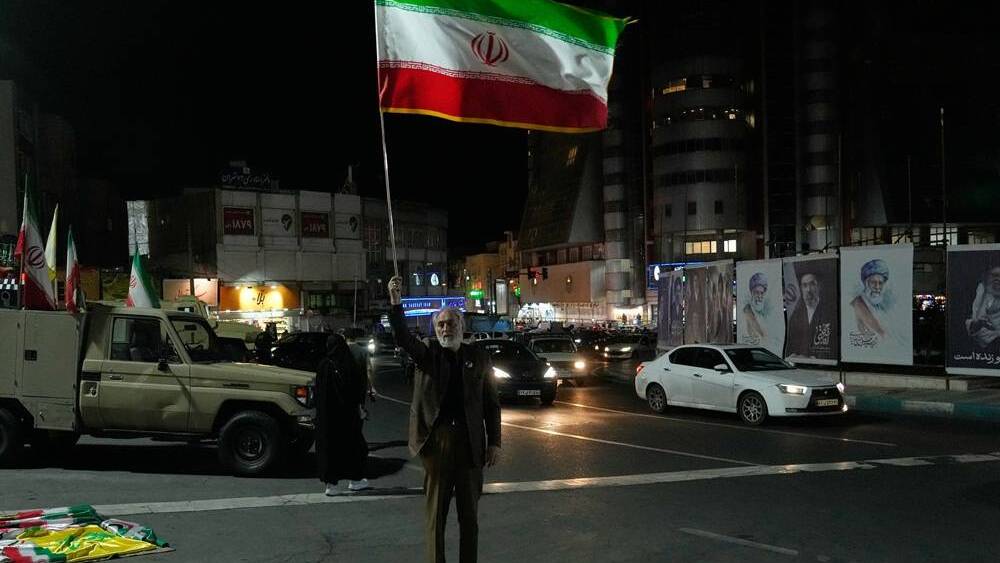 Iran&rsquo;s Economy is Cracking, But Leaders Still Expect Trump to Blink First