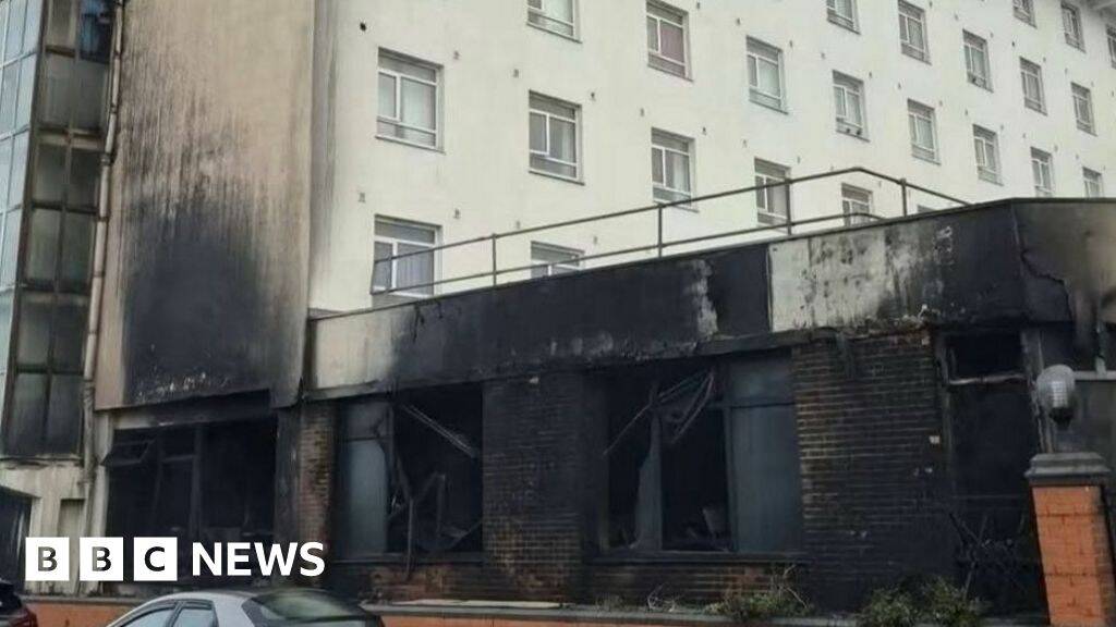 Folkestone council evacuates nearby residents after Grand Burstin hotel fire