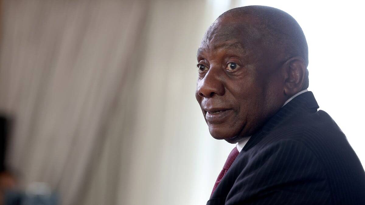 Ramahposa in deep trouble, and R3.9 billion in governemnt salaries down the drain