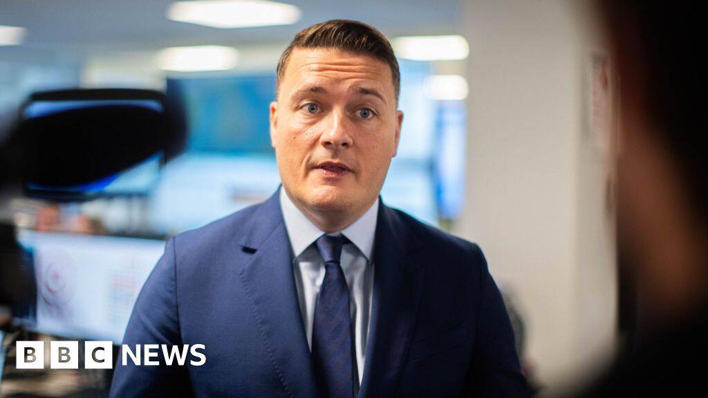 Streeting says families deserve 'truth' as maternity inquiry delayed