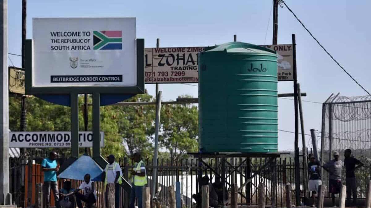 Limpopo police smash cross‑border vehicle smuggling ring