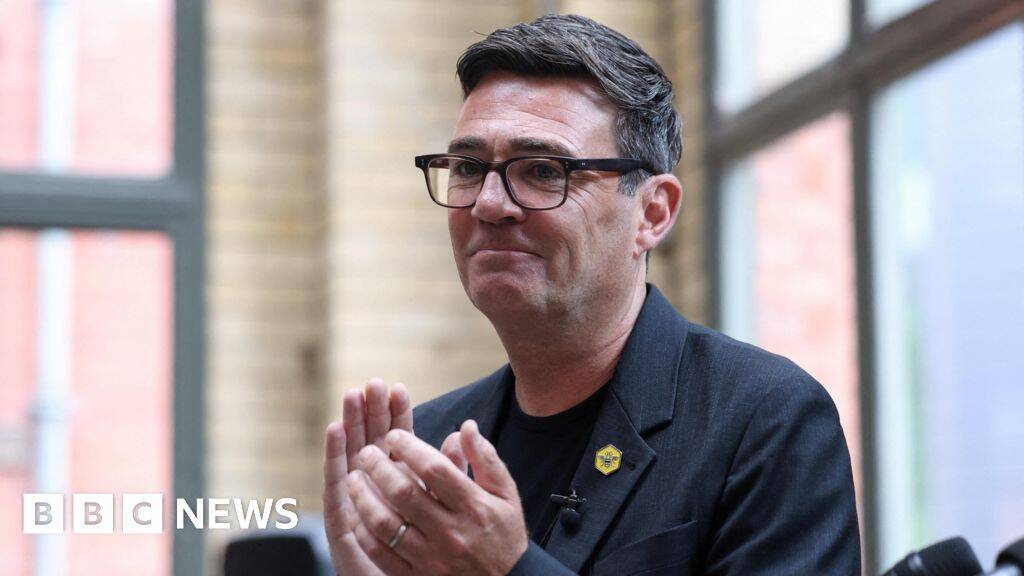 Half of government should be female, Labour women tell Burnham