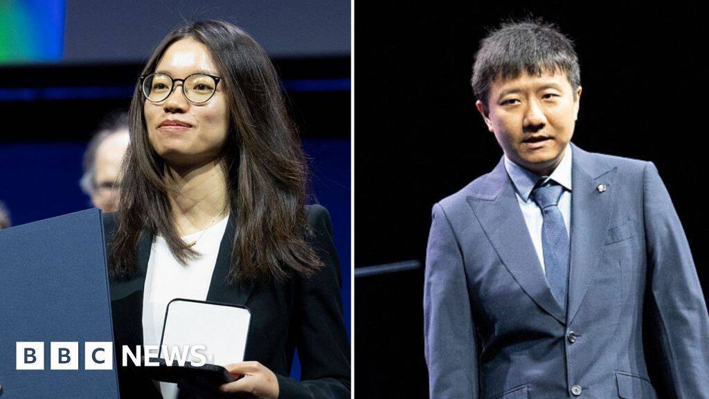 Two Chinese win world's top Maths prize for solving century-old problems