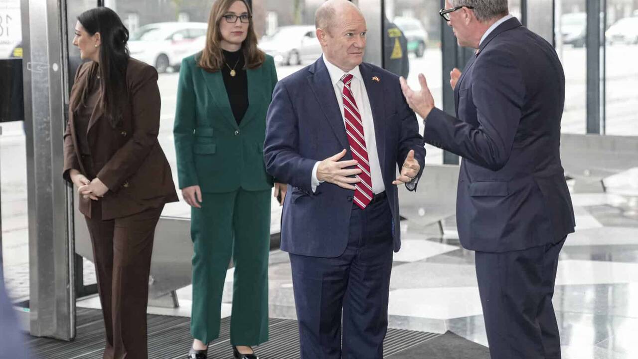 US congress members in Denmark in support of Greenland